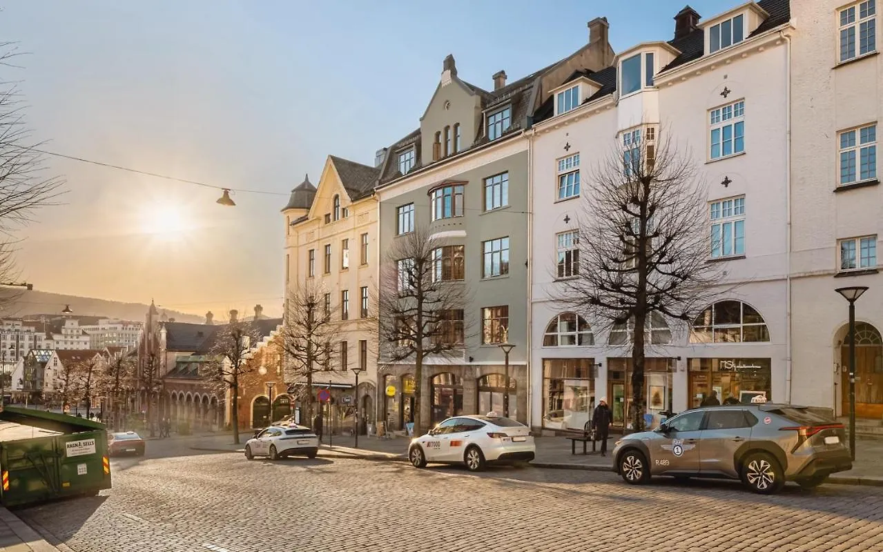 Homestay Floyen Suites - Private Rooms With The Best Location In Bergen