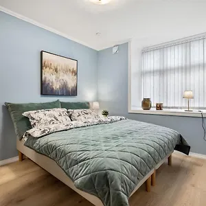  Apartment Holmboe