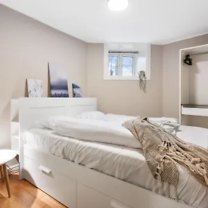  Apartamento New! Modern City Apt: Central W/ Private Entrence