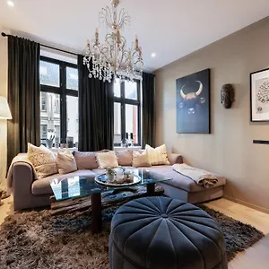  Apartment Modern 2nd-floor Luxury