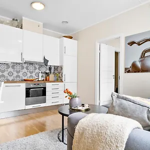  Apartment Sentrum: Koselig Med 2 Soverom!
